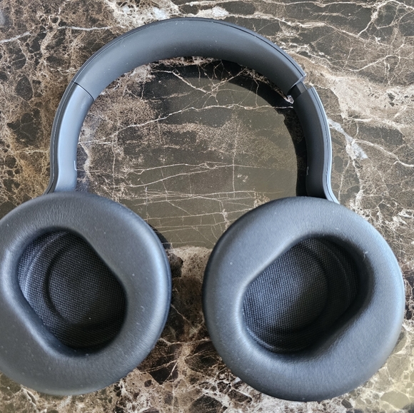 Microsoft Headphones 2 - Picture 6 of 11